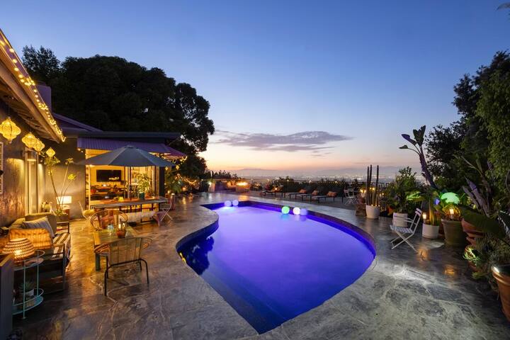 Midcentury Chic in H’wood Hills! Stunning views’ gallery image 2