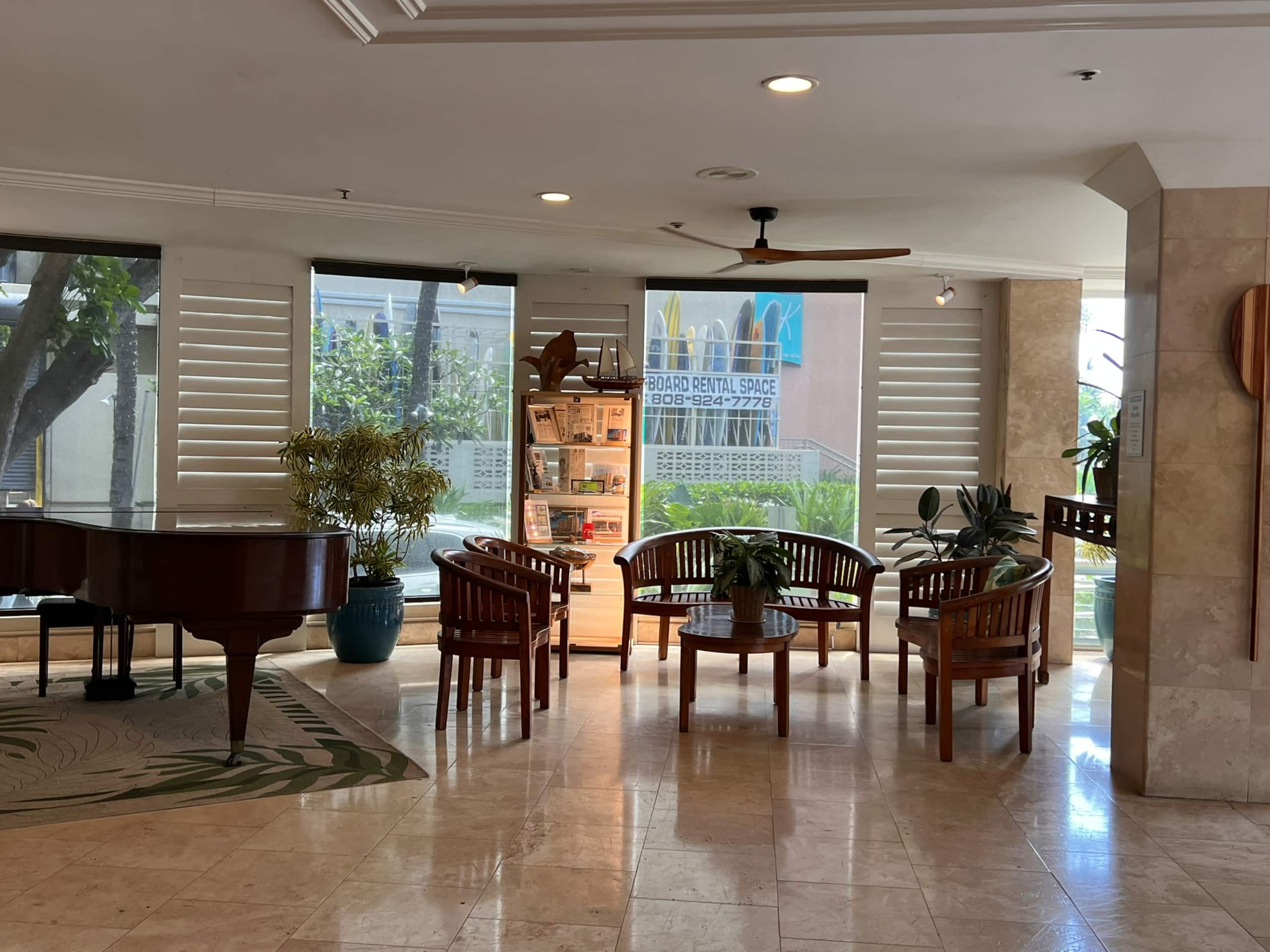 Condo in Honolulu · ★4.88 · Studio · 1 bed · 1 bath - Image 20