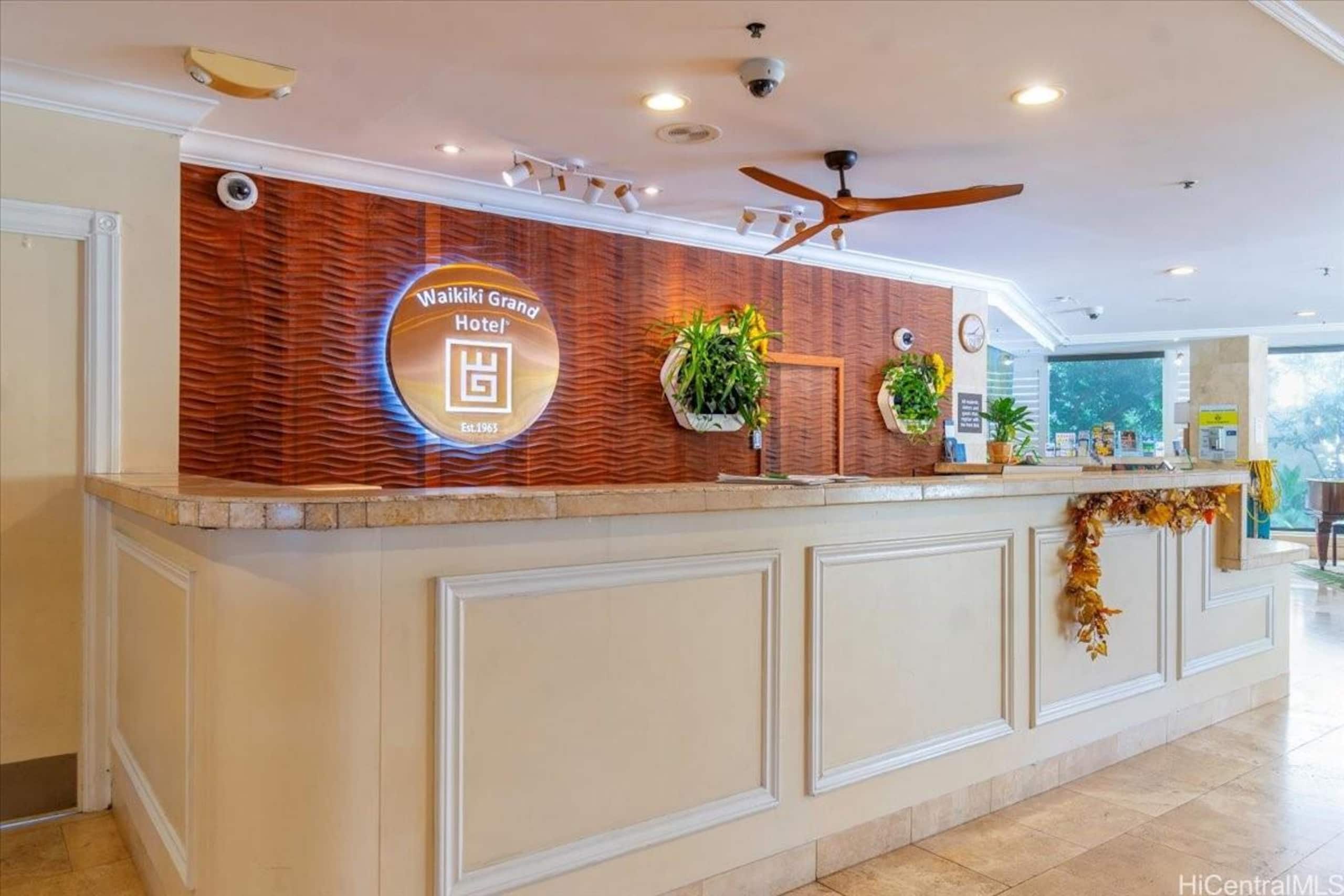 Condo in Honolulu · ★4.88 · Studio · 1 bed · 1 bath - Image 14