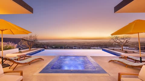 Luxury Villa—Panoramic Ocean Views + Infinity Pool