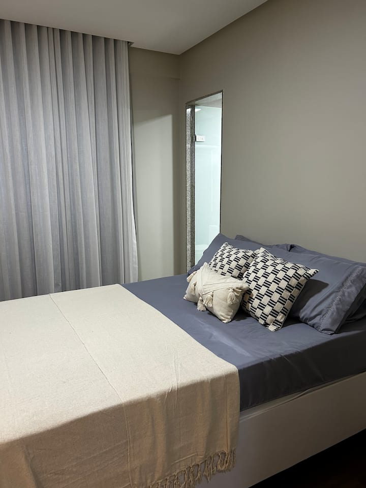 غرفة النوم 1