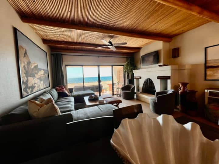 Designer Beachfront Villa On  Sandy Beach - Puerto Peñasco