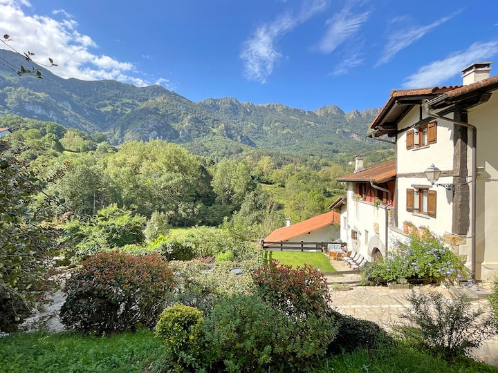 Caserío Con Encanto En Plena Naturaleza - Arbizu