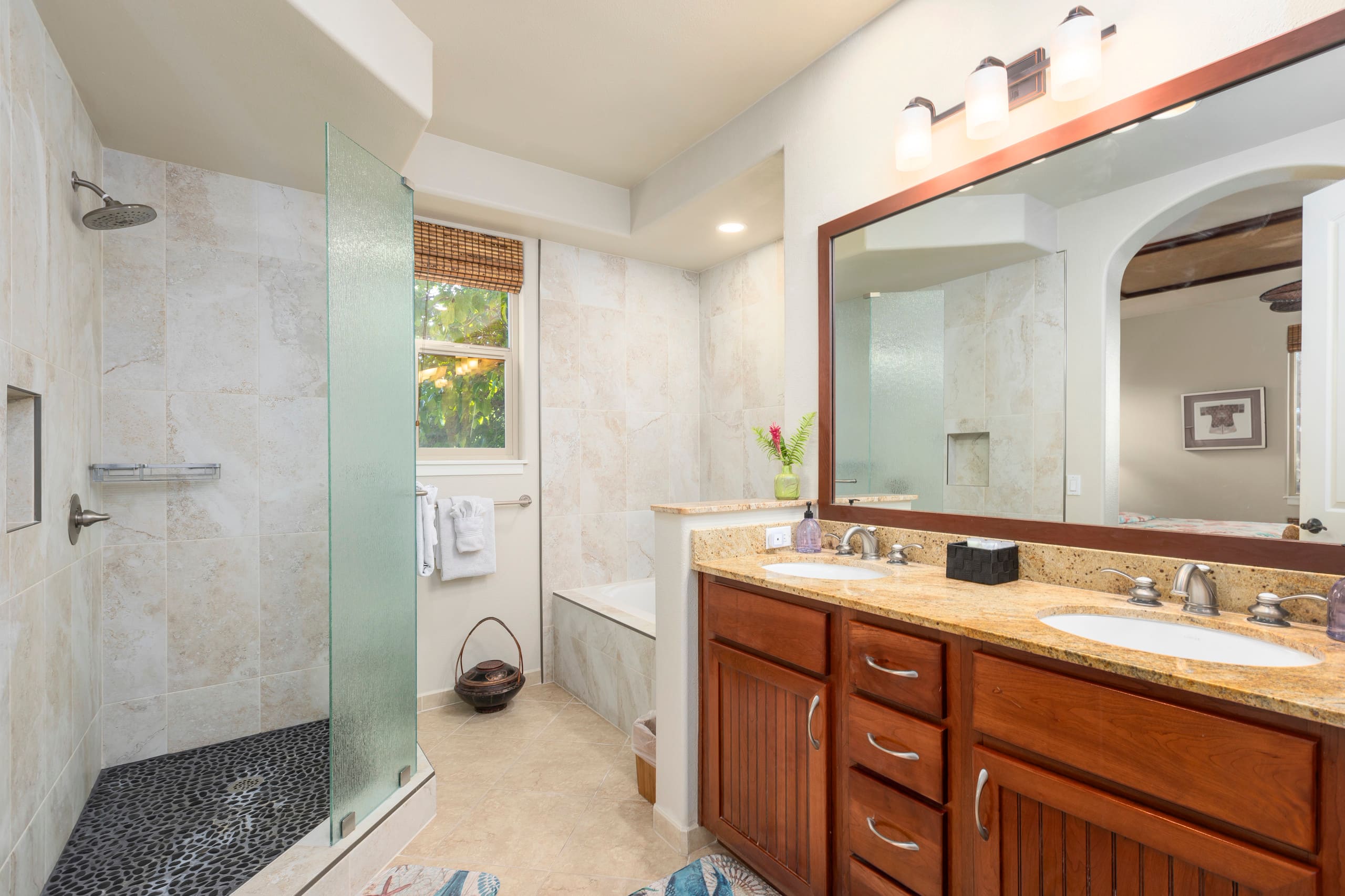 Townhouse in Waimea · ★4.92 · 3 bedrooms · 4 beds · 2 baths - Image 17
