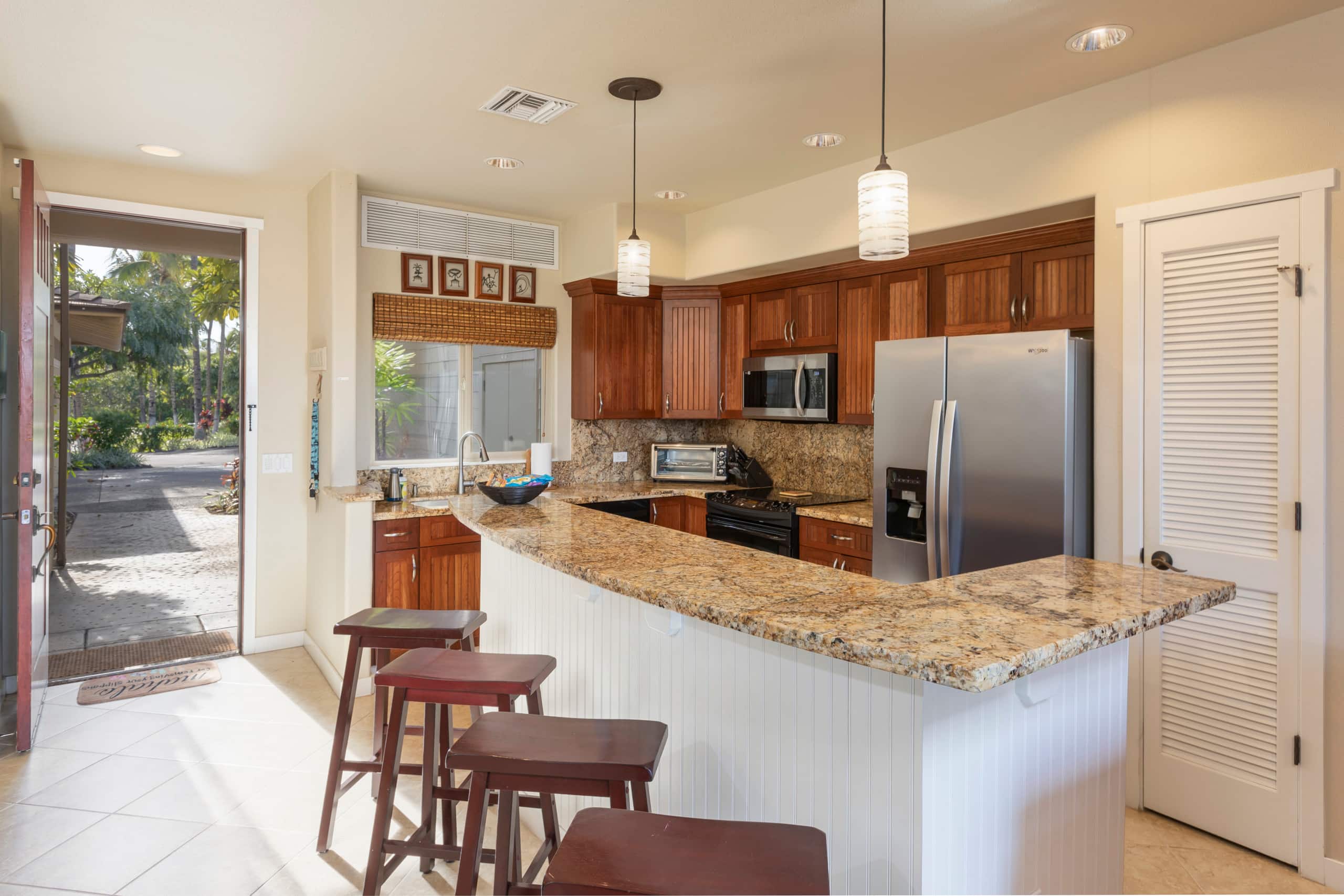 Townhouse in Waimea · ★4.92 · 3 bedrooms · 4 beds · 2 baths - Image 6