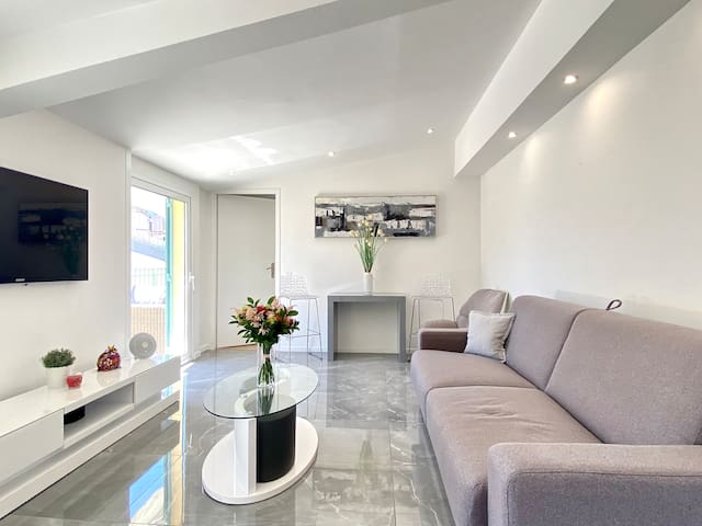 ⁨S.C.L.S.⁩ managed Airbnb listing 3