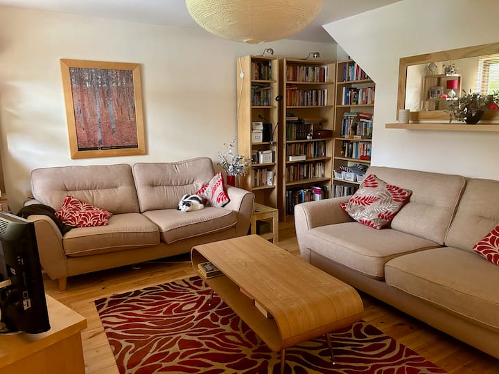 Quiet, Bright, Comfortable Double Room In Chorlton - Manchester