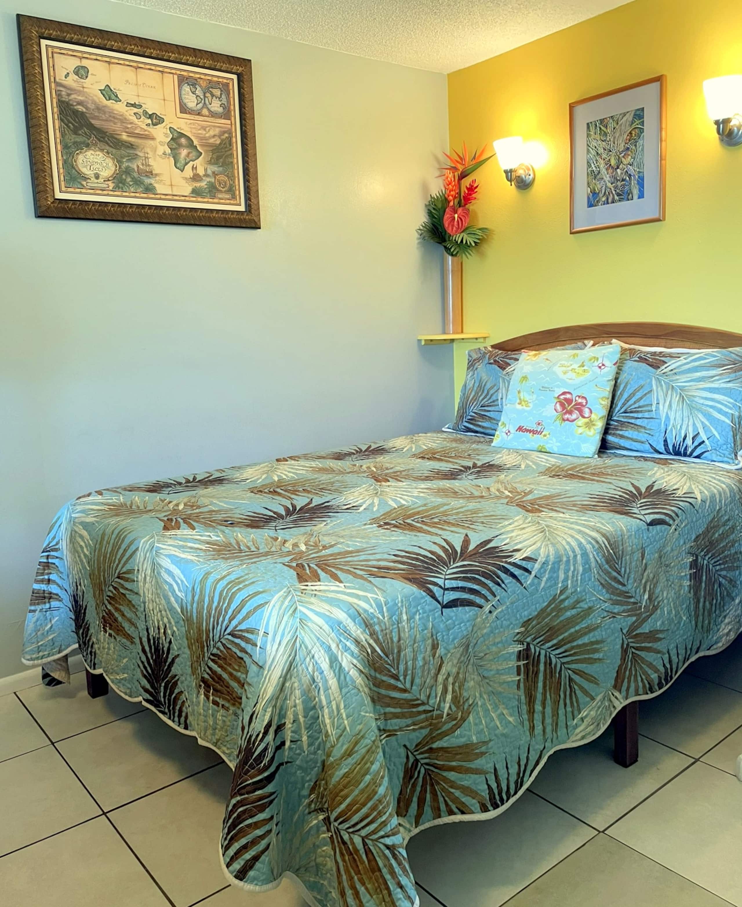 Condo in Kailua-Kona · ★4.88 · Studio · 2 beds · 1 bath - Image 20