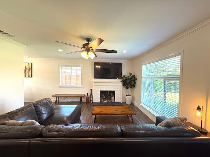 •New• Spacious Home 6 Beds/ 2 Bath + Steam Shower! - Mount Diablo State Park, Walnut Creek