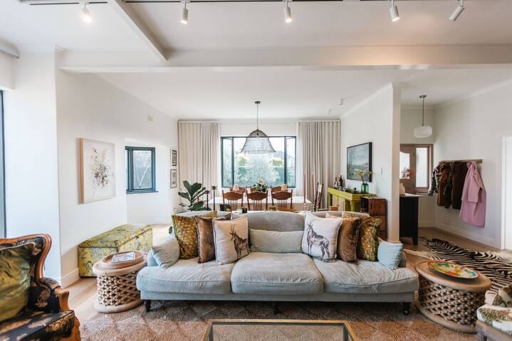 Spacious 3 bedroom Family Home gallery image 4