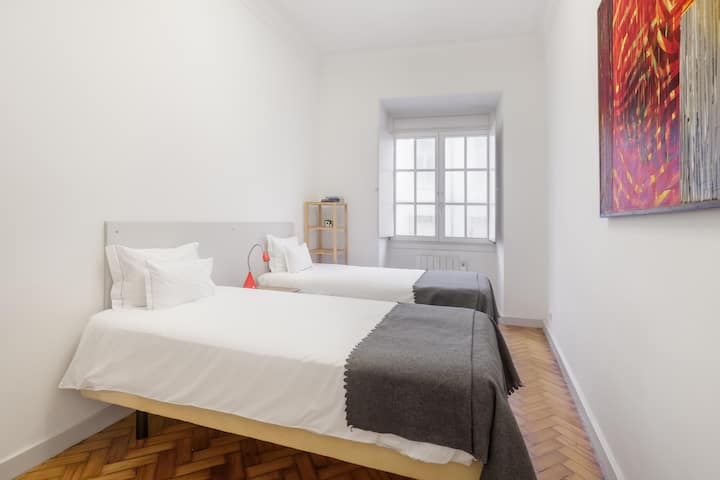 Dhomë me 2 krevate dopio