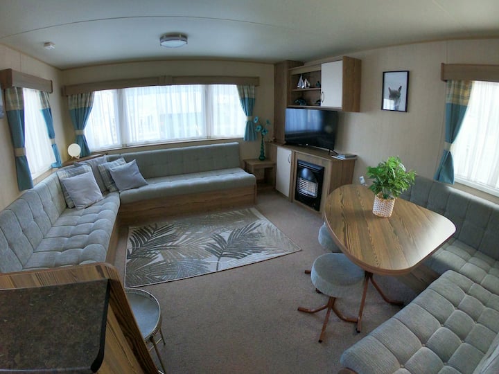 Delightful 3 Bed With Wi-fi 2 Minute Walk To Beach - New Quay