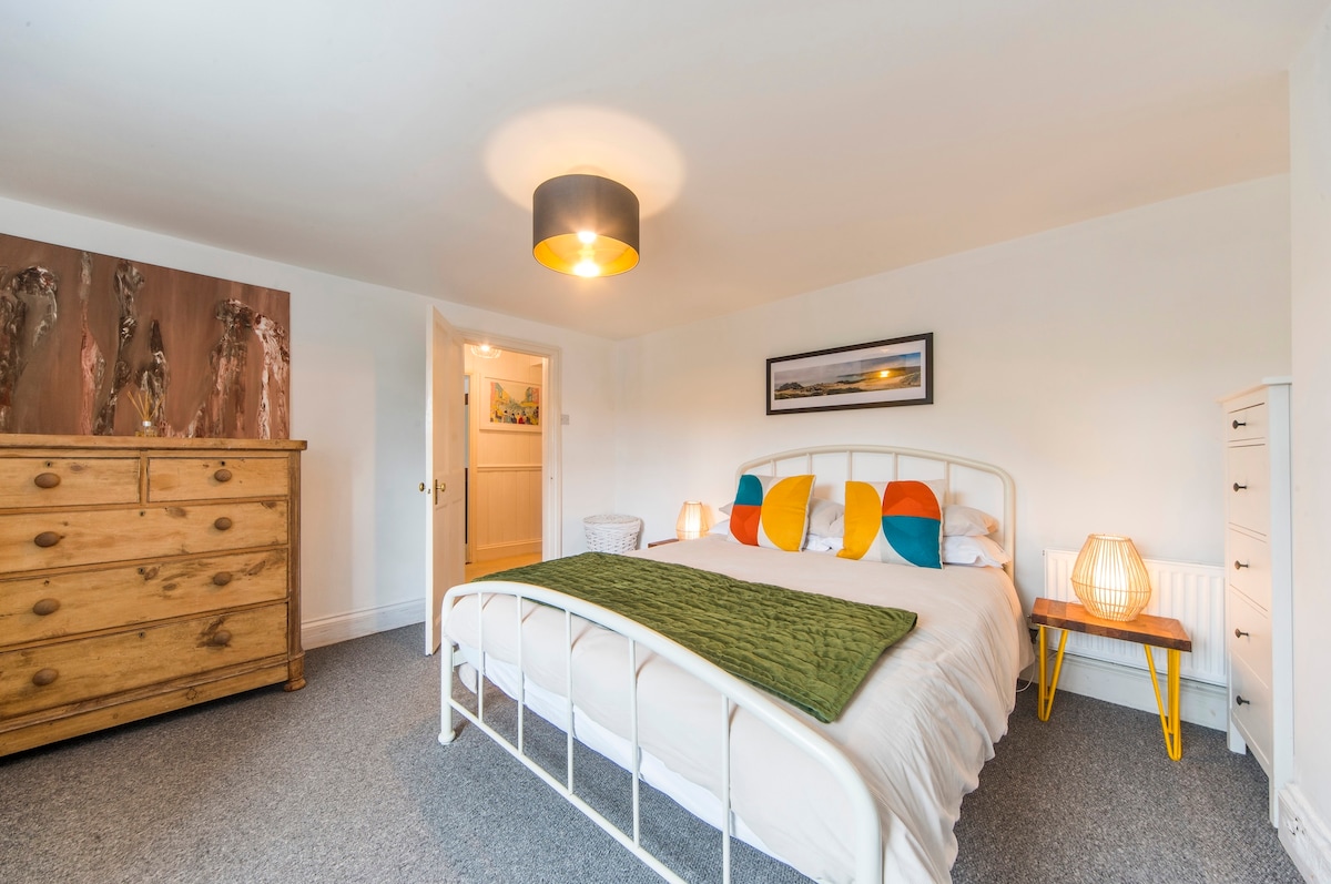 Dhomë gjumi 1 me krevat dopio "kingsize"