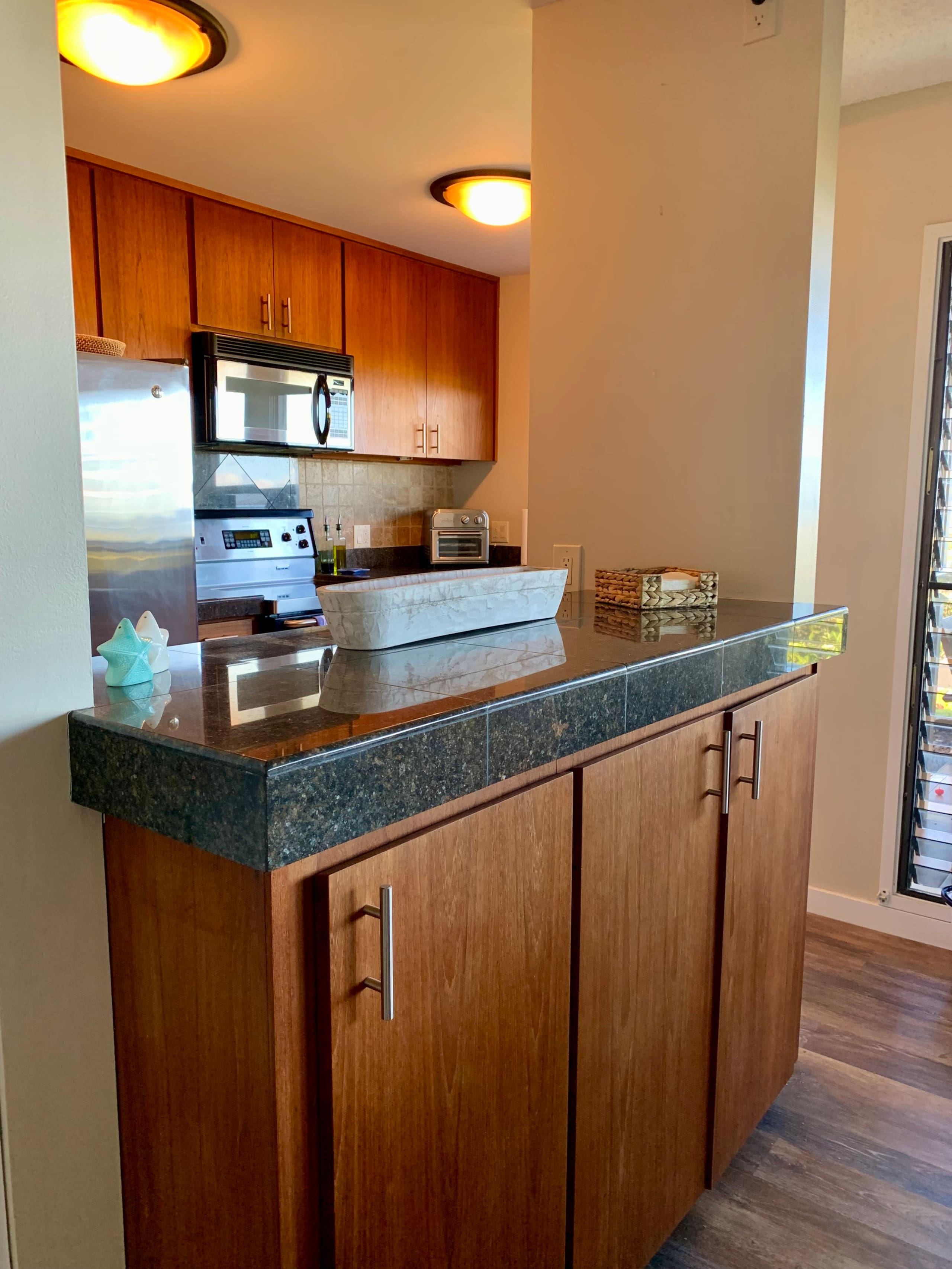 Condo in Wailea · ★4.88 · 2 bedrooms · 3 beds · 2 private baths - Image 11