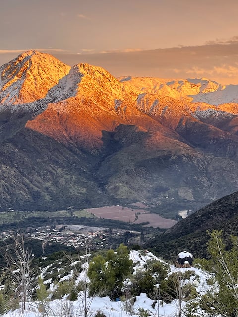 Privacy and Spectacular Mountain Views