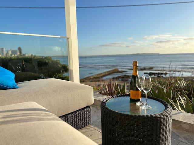 Ranked in top 20 beach houses in NSW – Spectacular