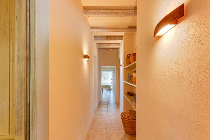 Villa con piscina vista mare gallery image 3