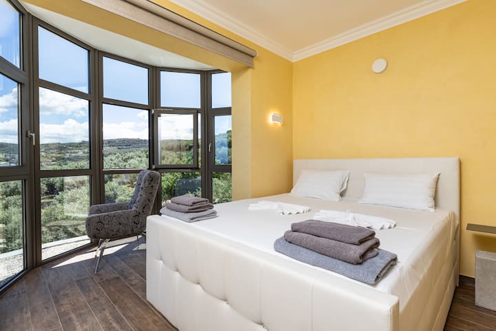 غرفة النوم 1