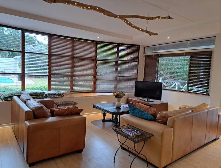 Kairos On The Lake - Pet-friendly 8 Sleeper - Sedgefield