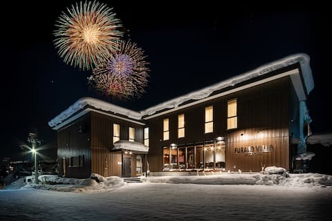 Exclusive Furano Private Villa. 7-Ensuite Bedrooms