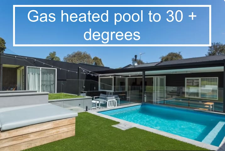 Villa Luna – Luxury Pool Escape