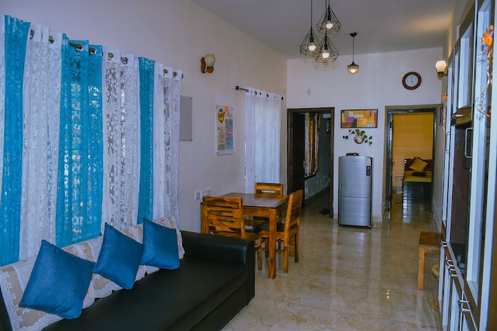 მისაღები ოთახი 1