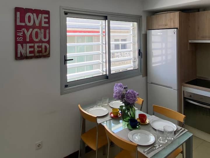 La Maison: Bright Lovely & Chic Flat Central W/ac - Santa Cruz de Ténérife