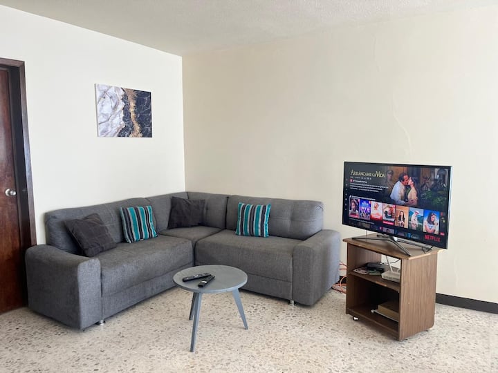 Departamento Av.constituyente Netflix+facturamos - Querétaro