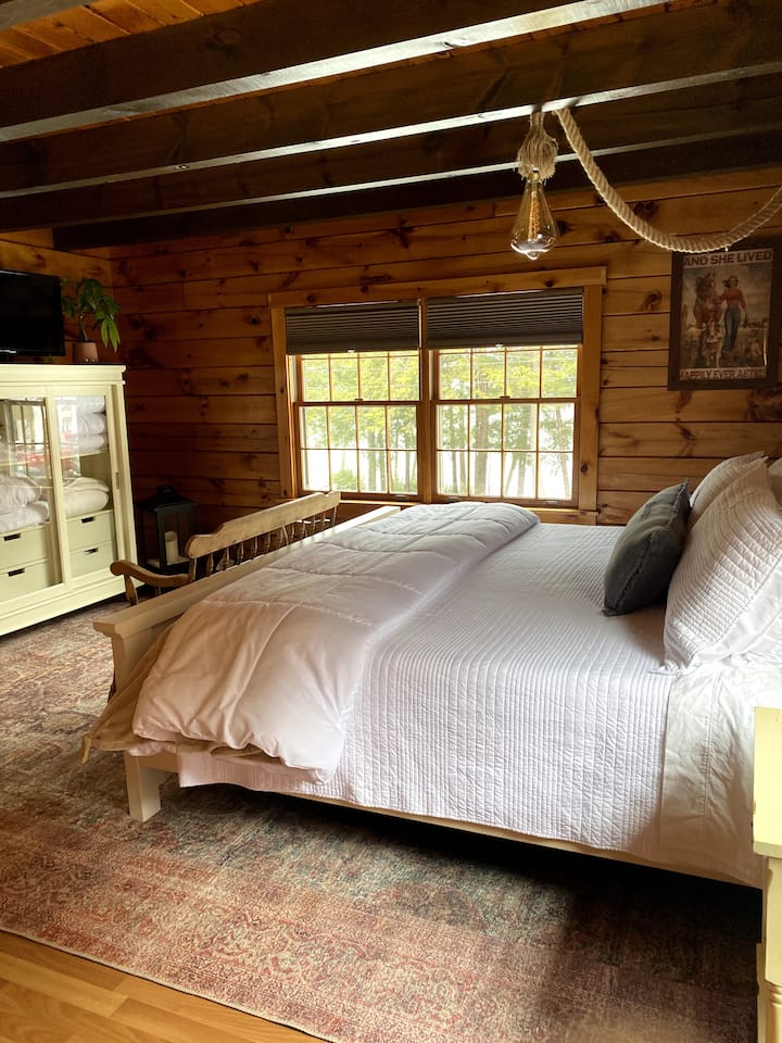 Суперголямо двойно легло в основна спалня