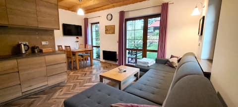 Popular Airbnb listing: Spacious Mountain Home in the heart of the Giant Mountains in Gmina Podgórzyn
