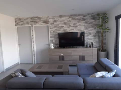 The Majestic - panoramic terrace and parking