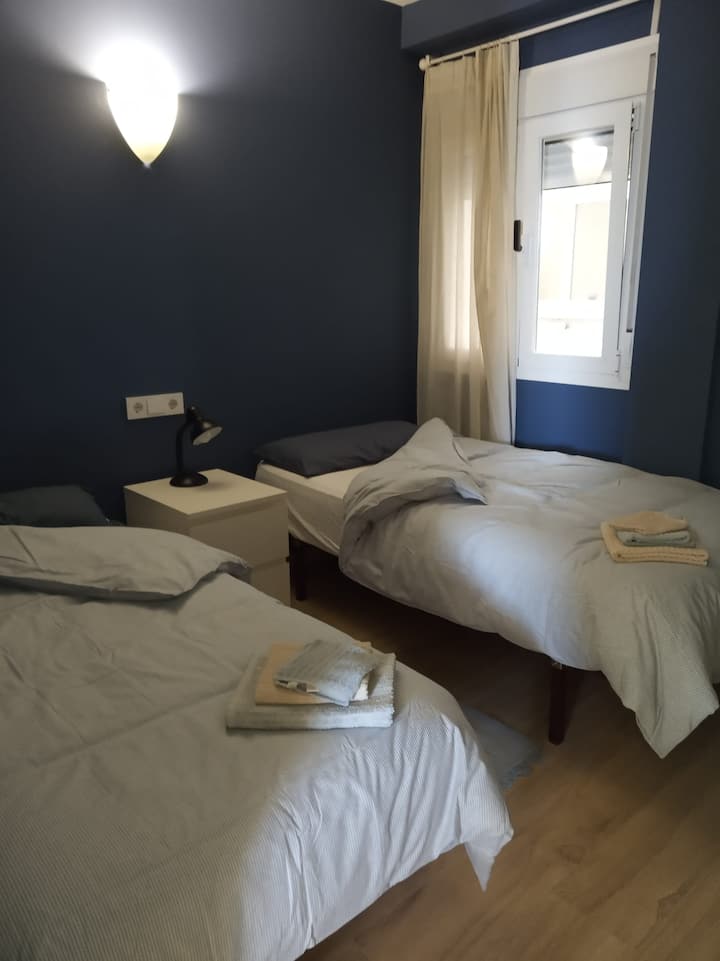 غرفة النوم 2