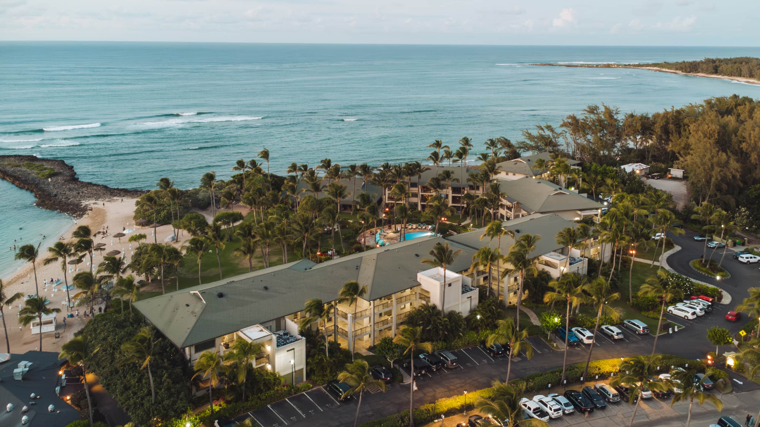 Villa in Kahuku · ★4.9 · 4 bedrooms · 8 beds · 3 private baths - Image 95