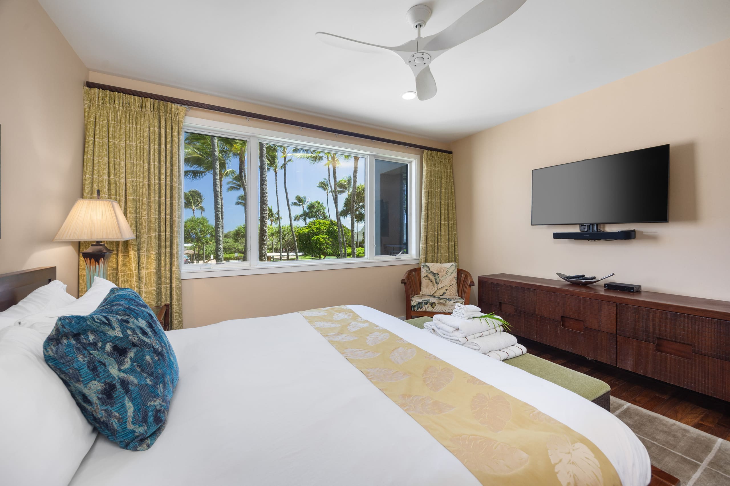 Villa in Kahuku · ★4.9 · 4 bedrooms · 8 beds · 3 private baths - Image 41