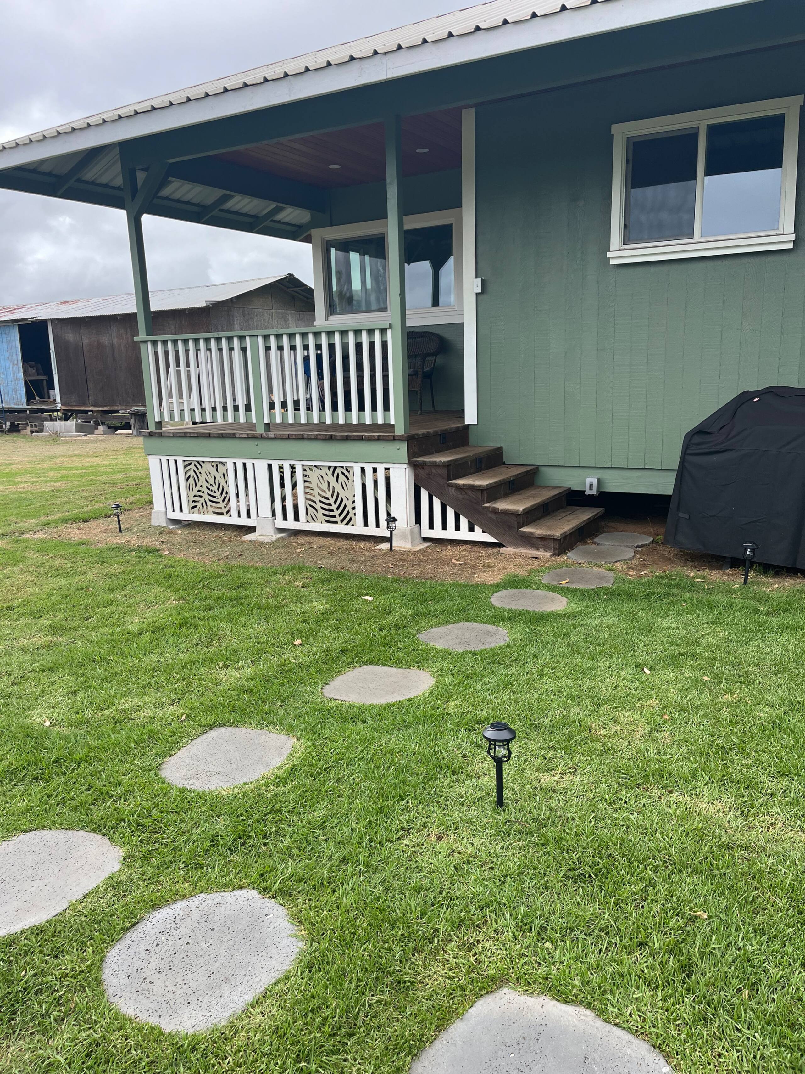 3 bedroom home on one acre in Waimea - Photo 34