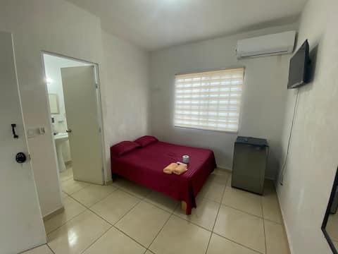 Successful Airbnb property: CCC 2- Private Bedroom With Pool in Supermanzana 332