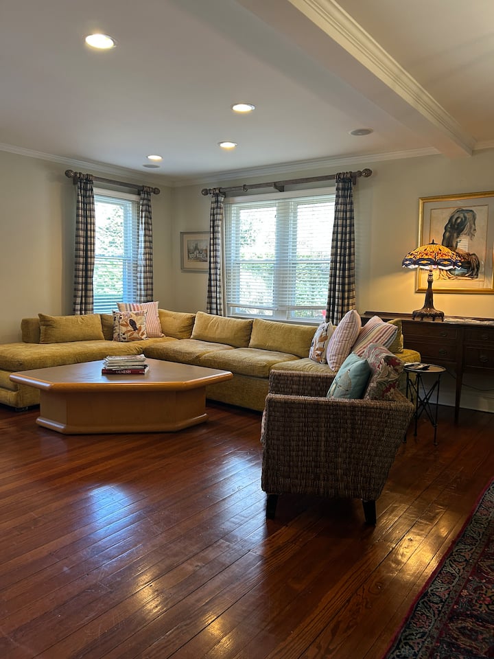 Camp Howie 
Family Compound - Westhampton, NY