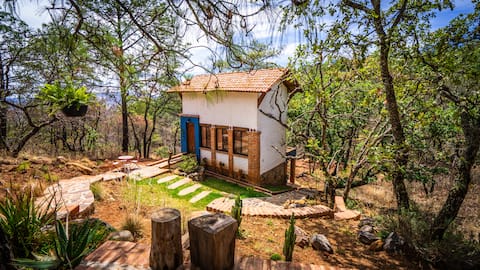 Successful Airbnb property: Integration and Intimacy / Cabin in the Forest / Relax in Mazamitla