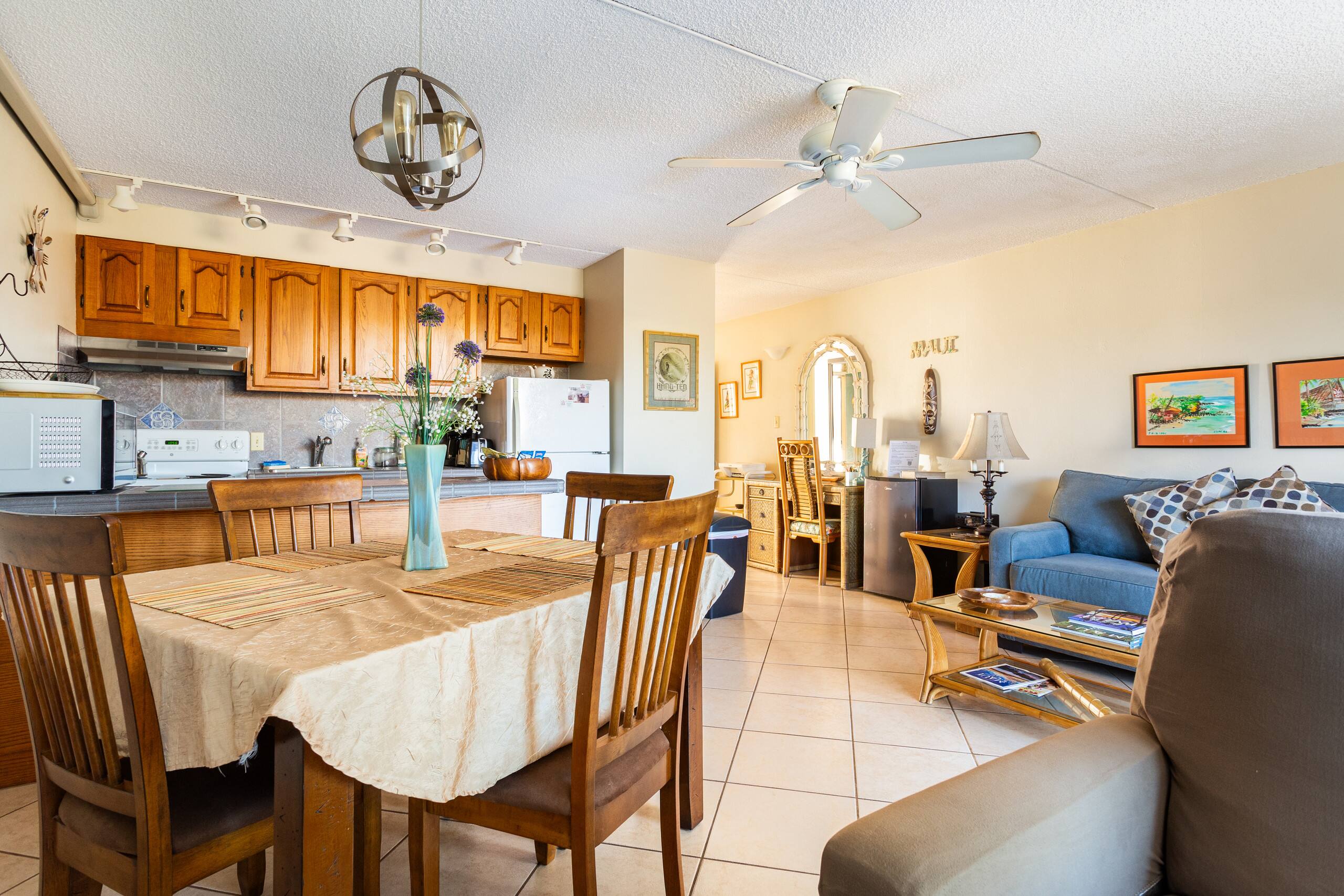 Condo in Kihei · ★4.79 · 1 bedroom · 2 beds · 1 private bath - Image 14