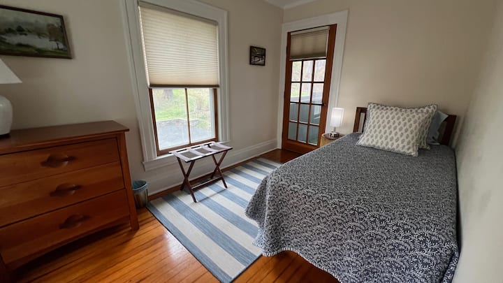 საძინებელი 5