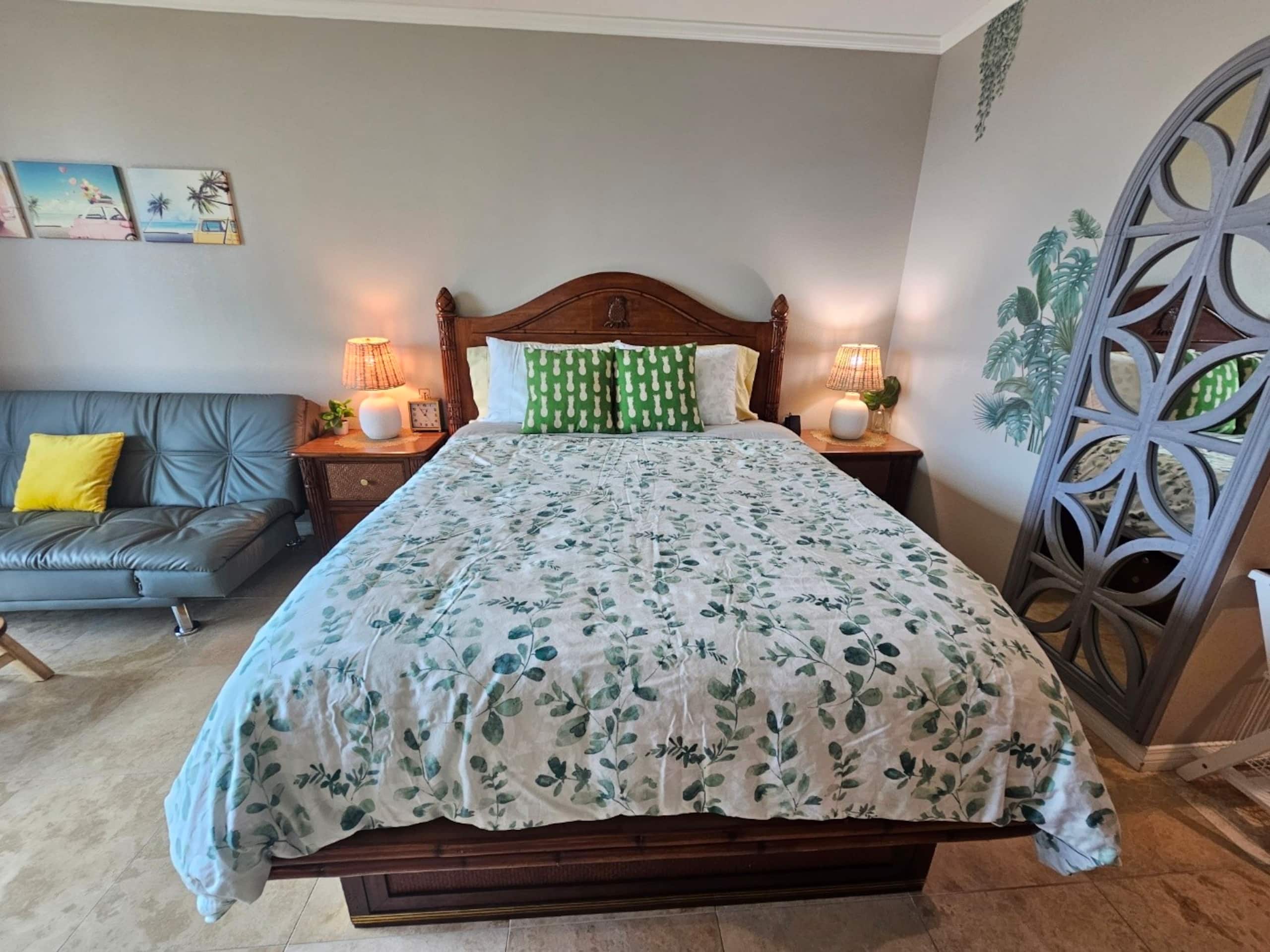 Hotel in Honolulu · ★4.94 · 1 bedroom · 2 beds · 1 private bath - Image 5
