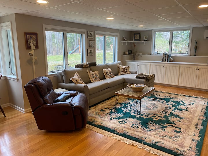 Maine Hideaway, Cozy & Bright. 1 Br, Kit. Beaches! - Cape Elizabeth, ME