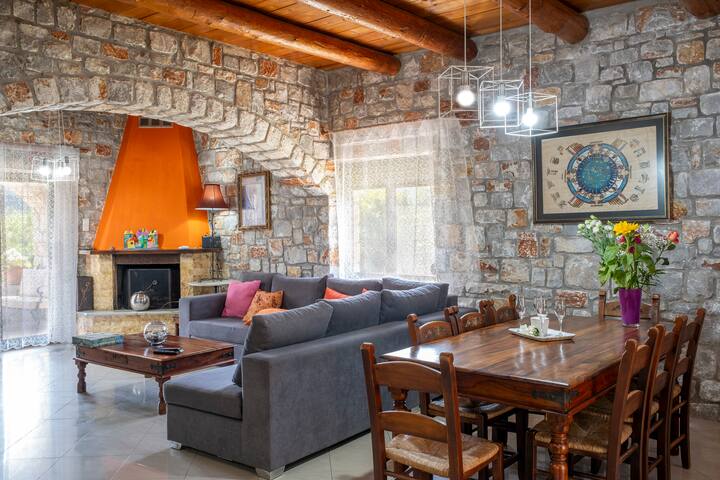 Villa Kamaraki gallery image 2