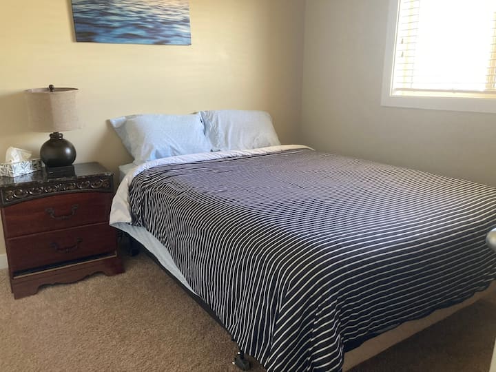 غرفة النوم 2