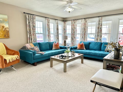 The Nest - 2 Bed/2 Bath