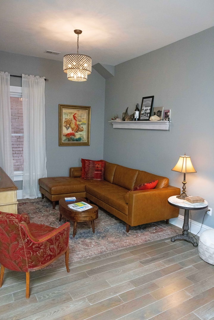 Beautifully Restored Home In Downtown Berthoud - Blue Mountain Vineyards, Berthoud
