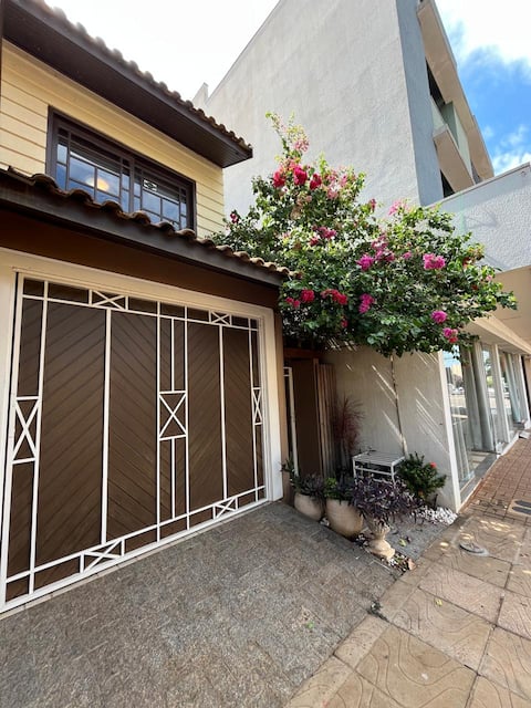 Spacious, ideal for families in the Center