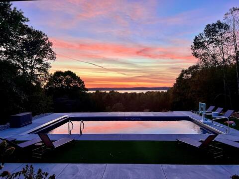 Midnight Lodge at Torch Lake