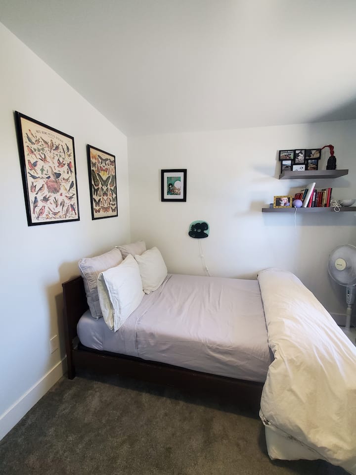 غرفة النوم 2