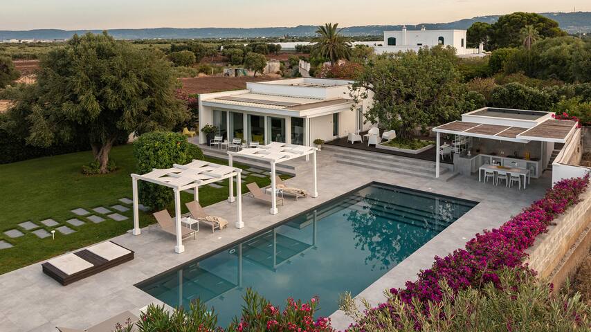 [Dominus Villas] – Villa Egnazia with private pool